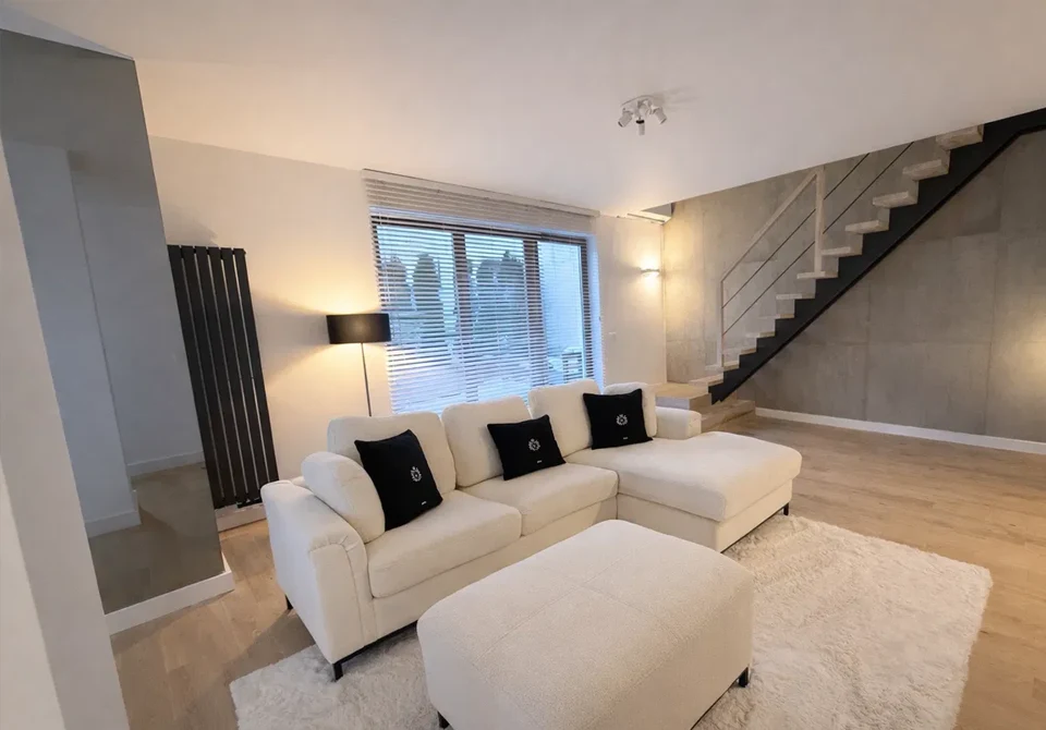 Penthouse z tarasem i ogrodem | po remoncie | 2 garaże | 3 komórki